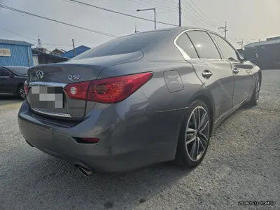 2016 Infiniti Q50 VIN: