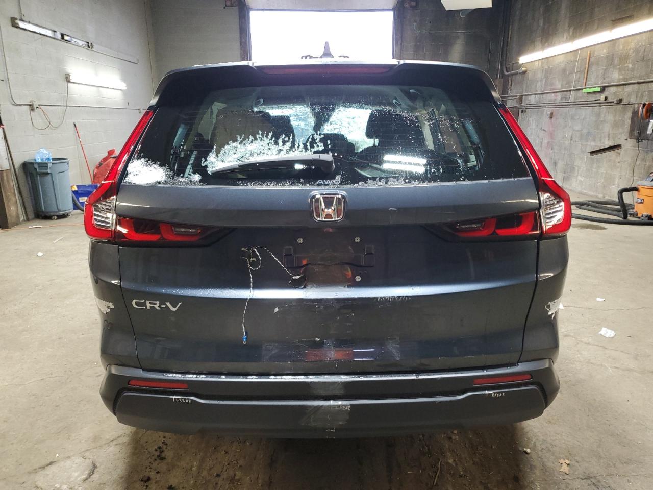 2024 HONDA CR-V LX VIN:2HKRS4H25RH405236