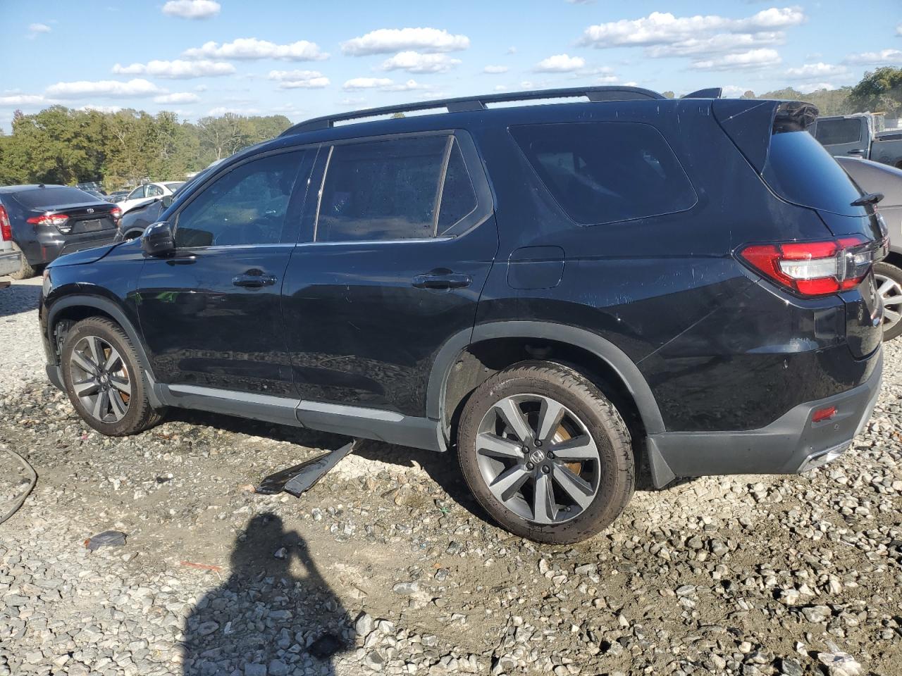 2024 HONDA PILOT TOURING VIN:5FNYG2H72RB002861