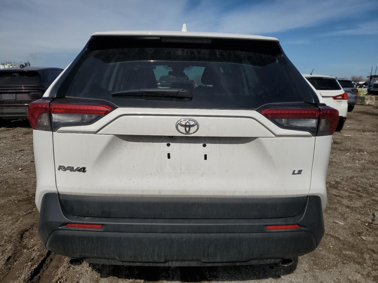 2024 TOYOTA RAV4 LE VIN:2T3H1RFV4RW302035