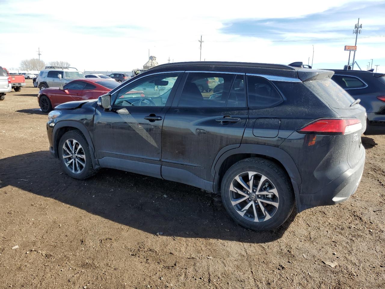 2024 TOYOTA COROLLA CROSS XLE VIN:7MUDAABG3RV080635