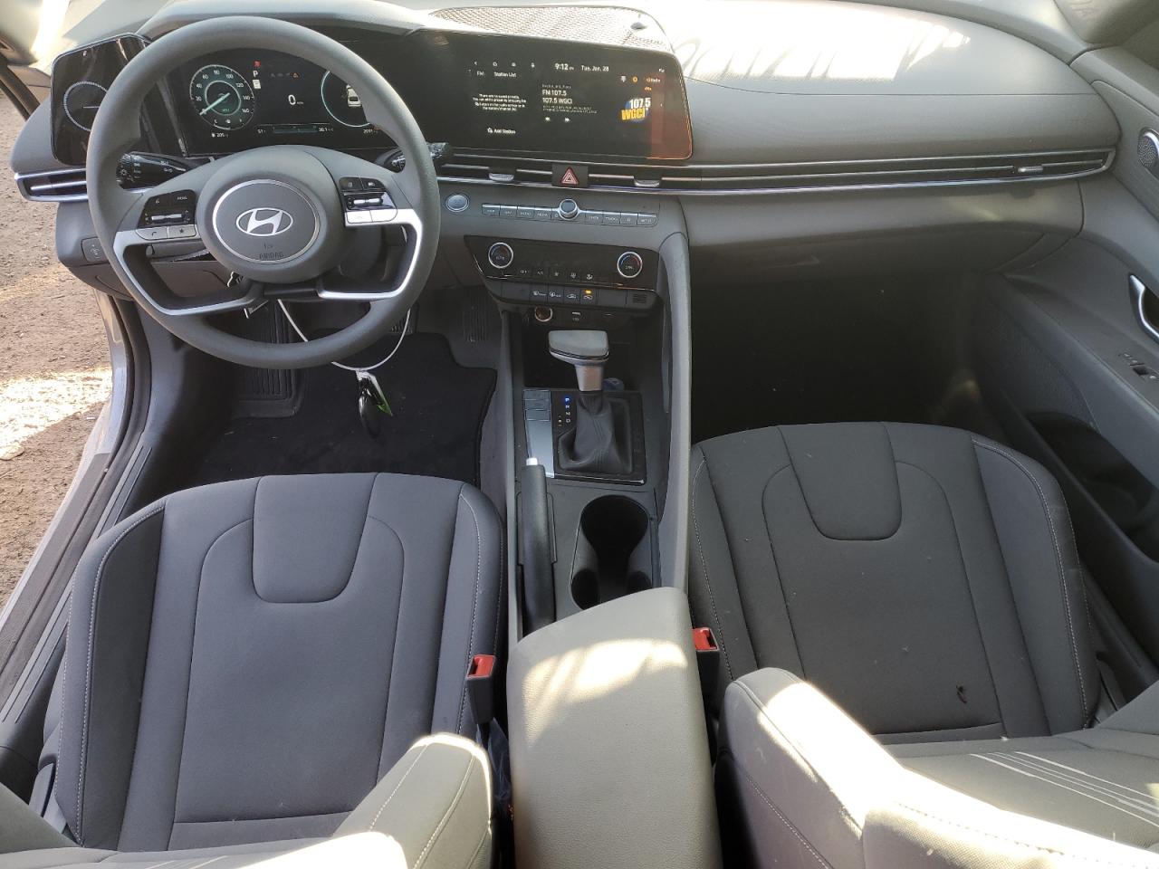 2024 HYUNDAI ELANTRA SEL VIN:KMHLM4DG5RU837652