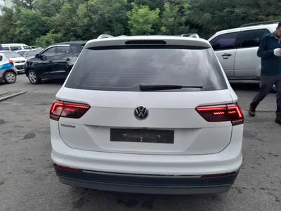 2020 Volkswagen Tiguan WVGZZZ5NZLW807945 VIN:WVGZZZ5NZLW807945
