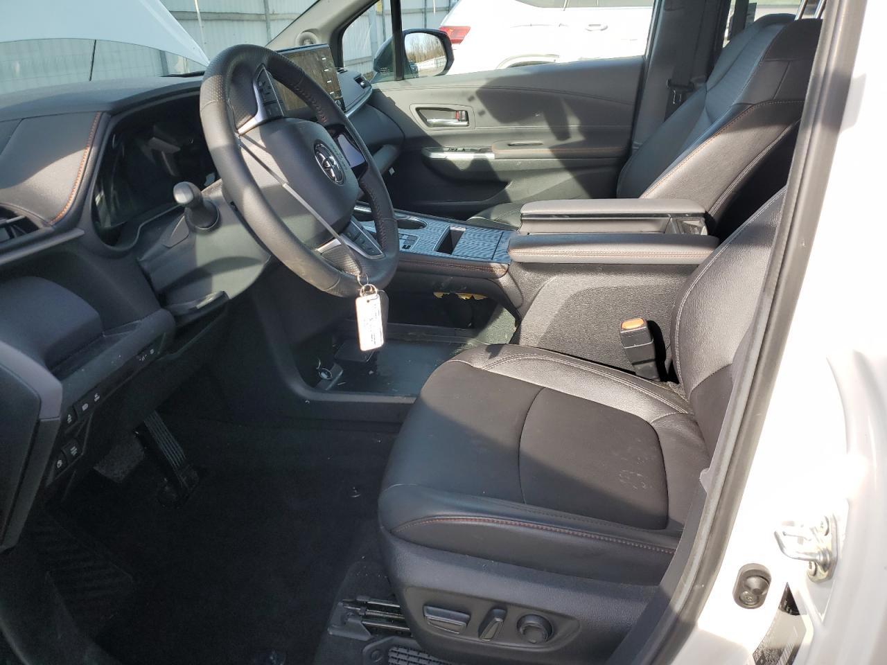 2023 TOYOTA SIENNA XSE VIN:5TDDSKFCXPS091844