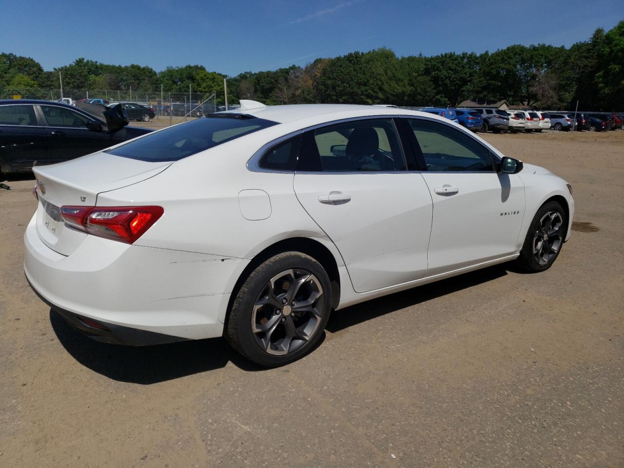 2022 CHEVROLET MALIBU LT VIN:1G1ZD5ST2NF198061