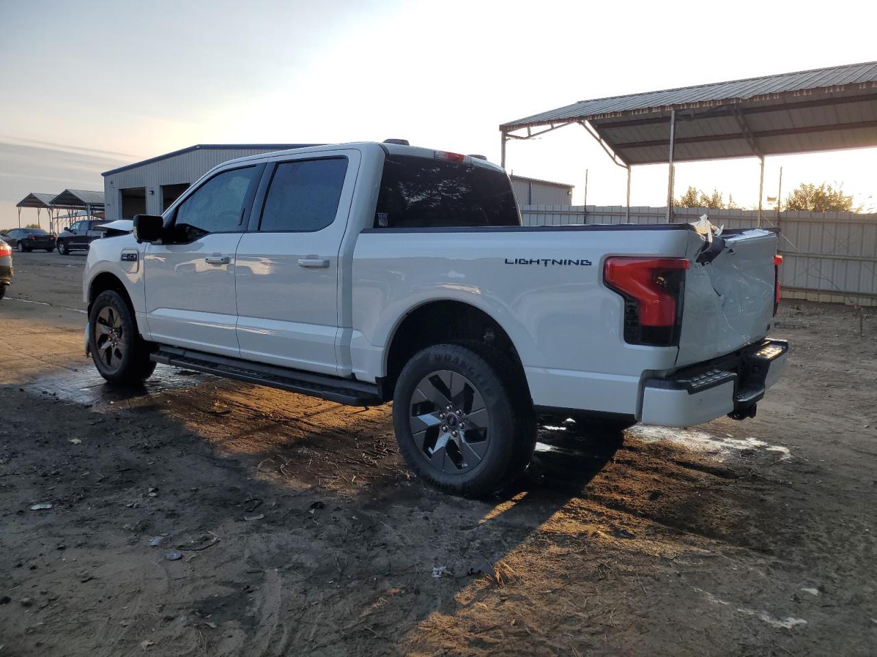 2024 FORD F150 LIGHTNING XLT VIN:1FT6W3L7XRWG07097