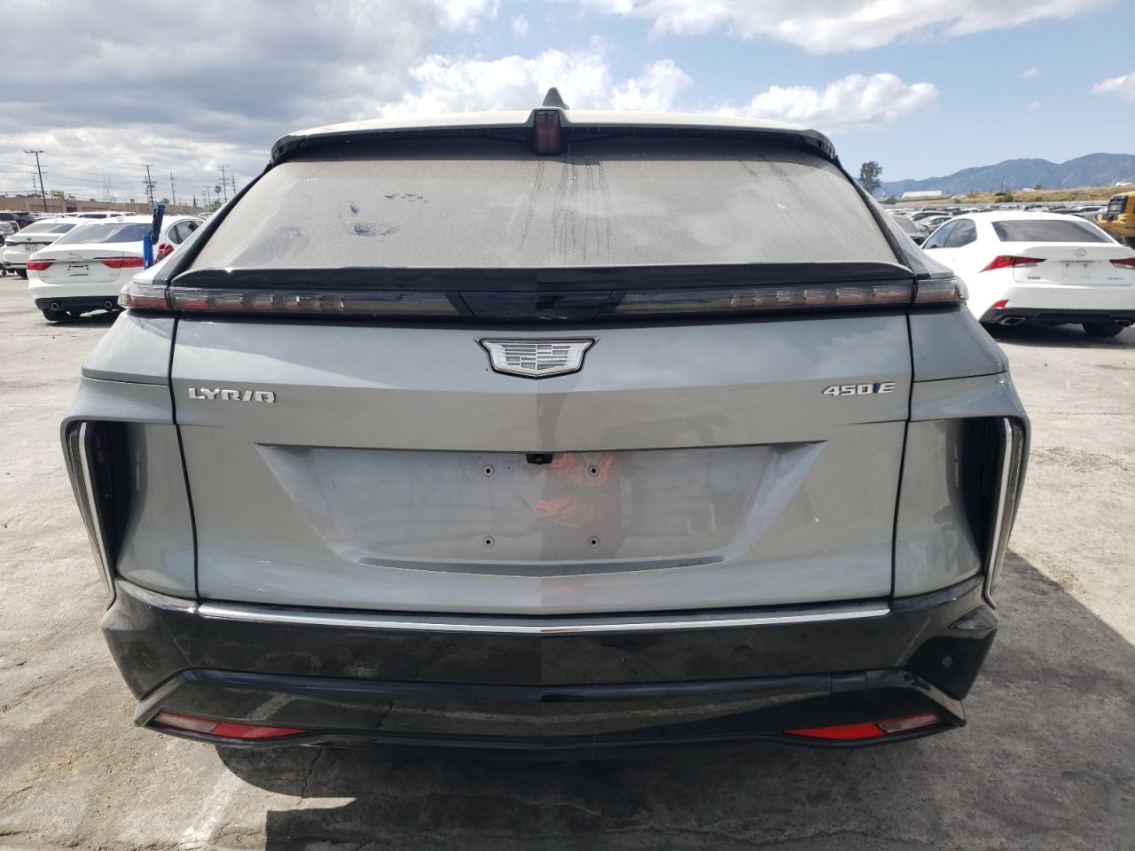 2024 CADILLAC LYRIQ LUXURY VIN:1GYKPPRK7RZ109821