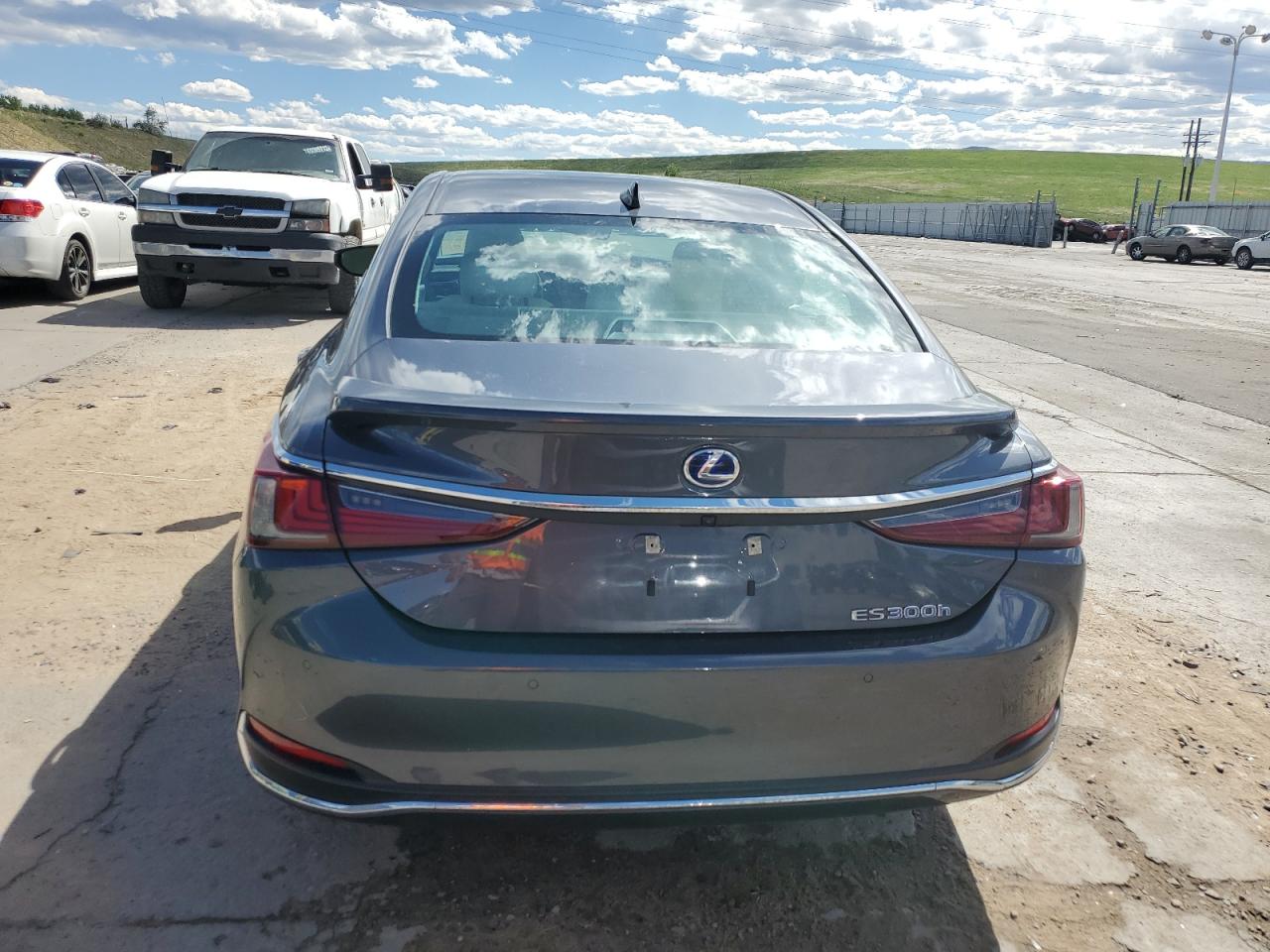 2022 LEXUS ES 300H BASE VIN:58AEA1C14NU017241