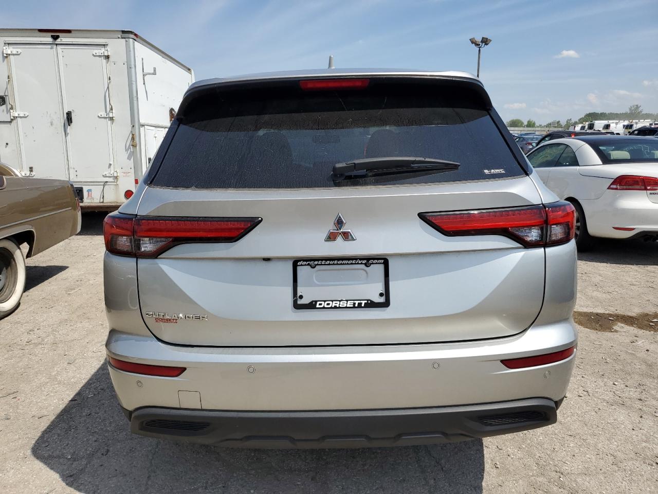 2022 MITSUBISHI OUTLANDER ES VIN:JA4J4TA8XNZ035513