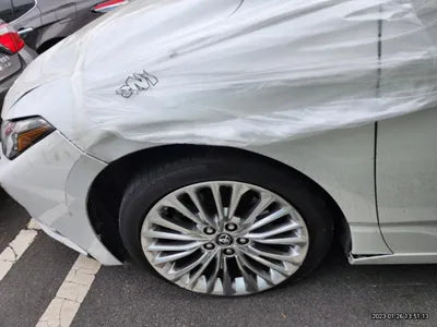 2018 Toyota Avalon VIN: