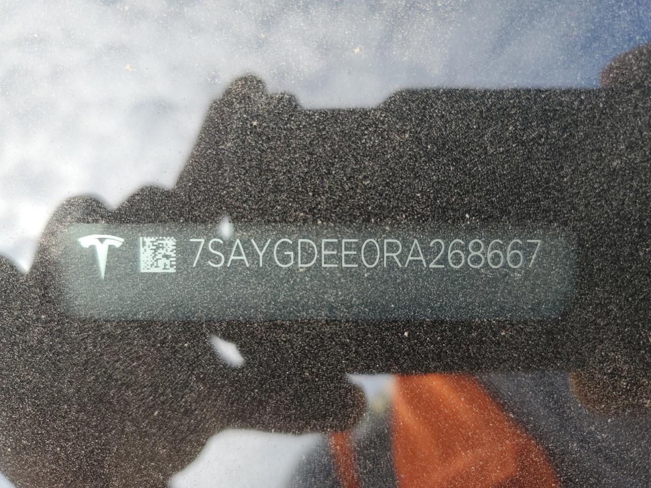 2024 TESLA MODEL Y  VIN:7SAYGDEE0RA268667