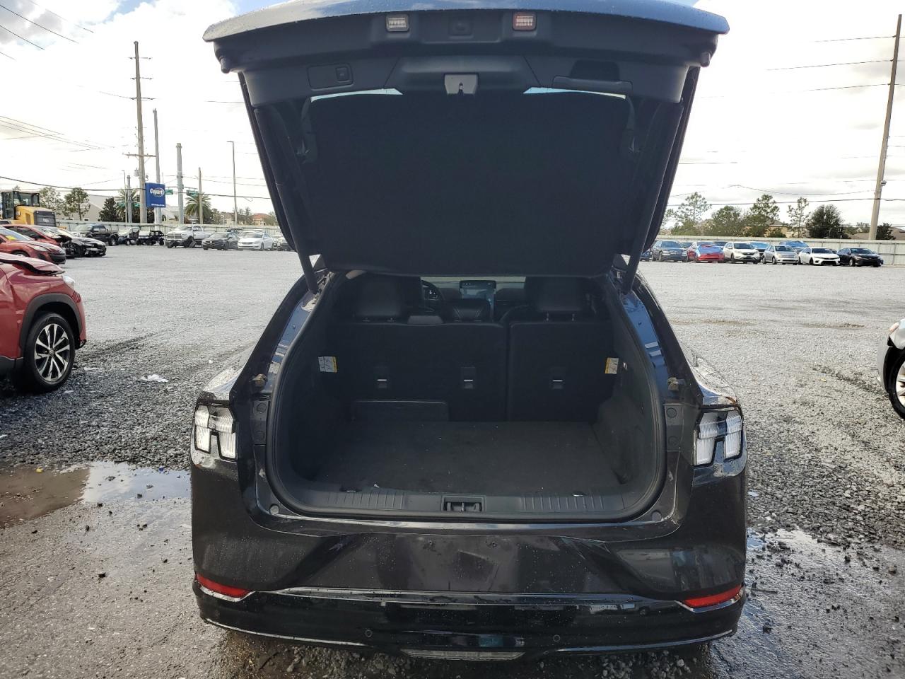 2022 FORD MUSTANG MACH-E PREMIUM VIN:3FMTK3RM3NMA40247