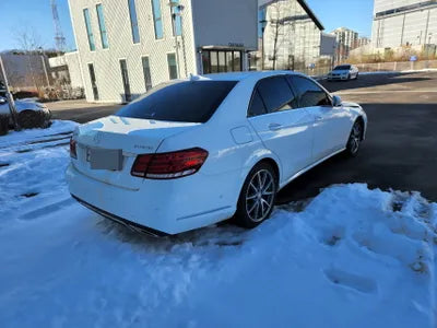 2014 Mercedes-Benz E 220 VIN: