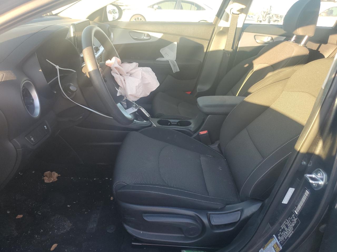 2024 KIA FORTE LX VIN:3KPF24AD5RE820737