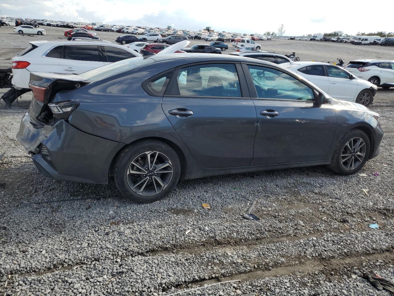 2023 KIA FORTE LX VIN:3KPF24AD8PE518100