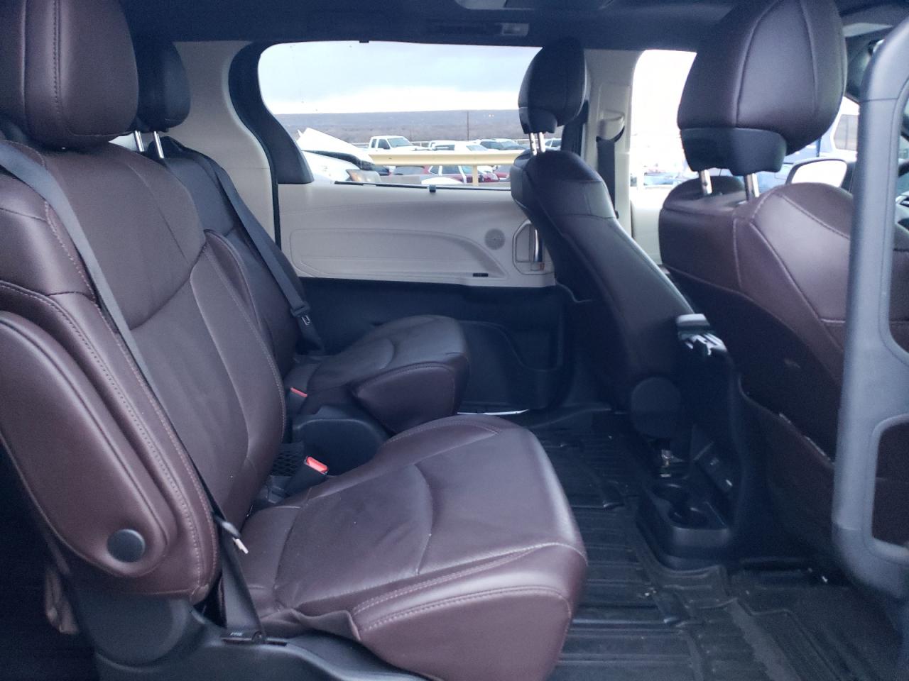 2023 TOYOTA SIENNA LIMITED VIN:5TDESKFC0PS081831