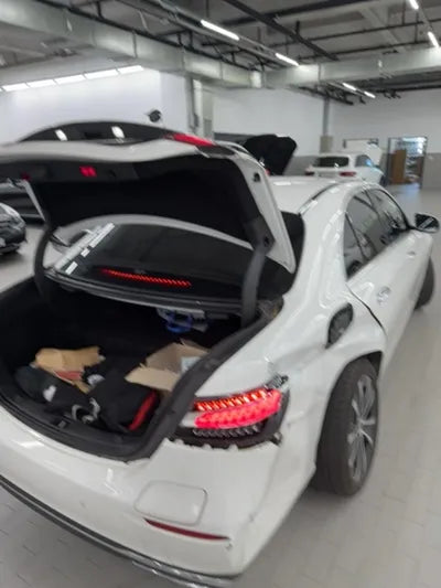 2021 Mercedes-Benz E 300 W1KZF5EB8MA984565 VIN:W1KZF5EB8MA984565