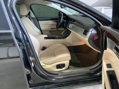 2017 Jaguar XF SAJBA4BN2HCY39908 VIN:SAJBA4BN2HCY39908