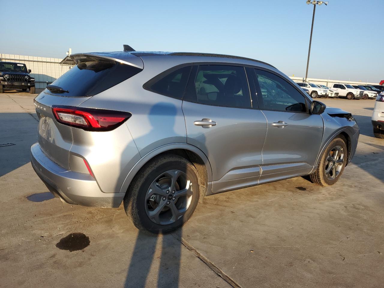 2023 FORD ESCAPE ST LINE VIN:1FMCU0MN7PUB15295