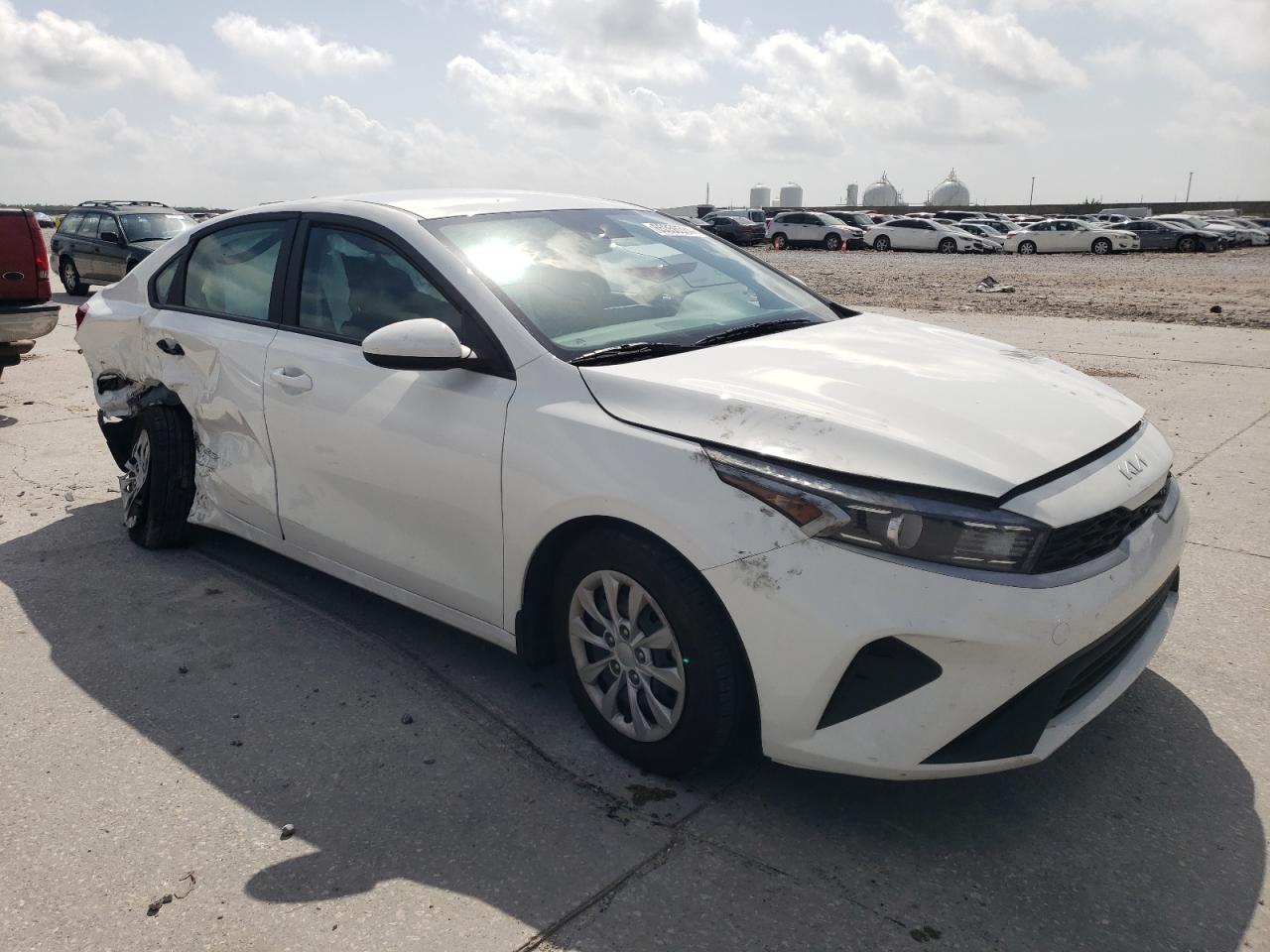 2023 KIA FORTE LX VIN:3KPF24AD8PE684195