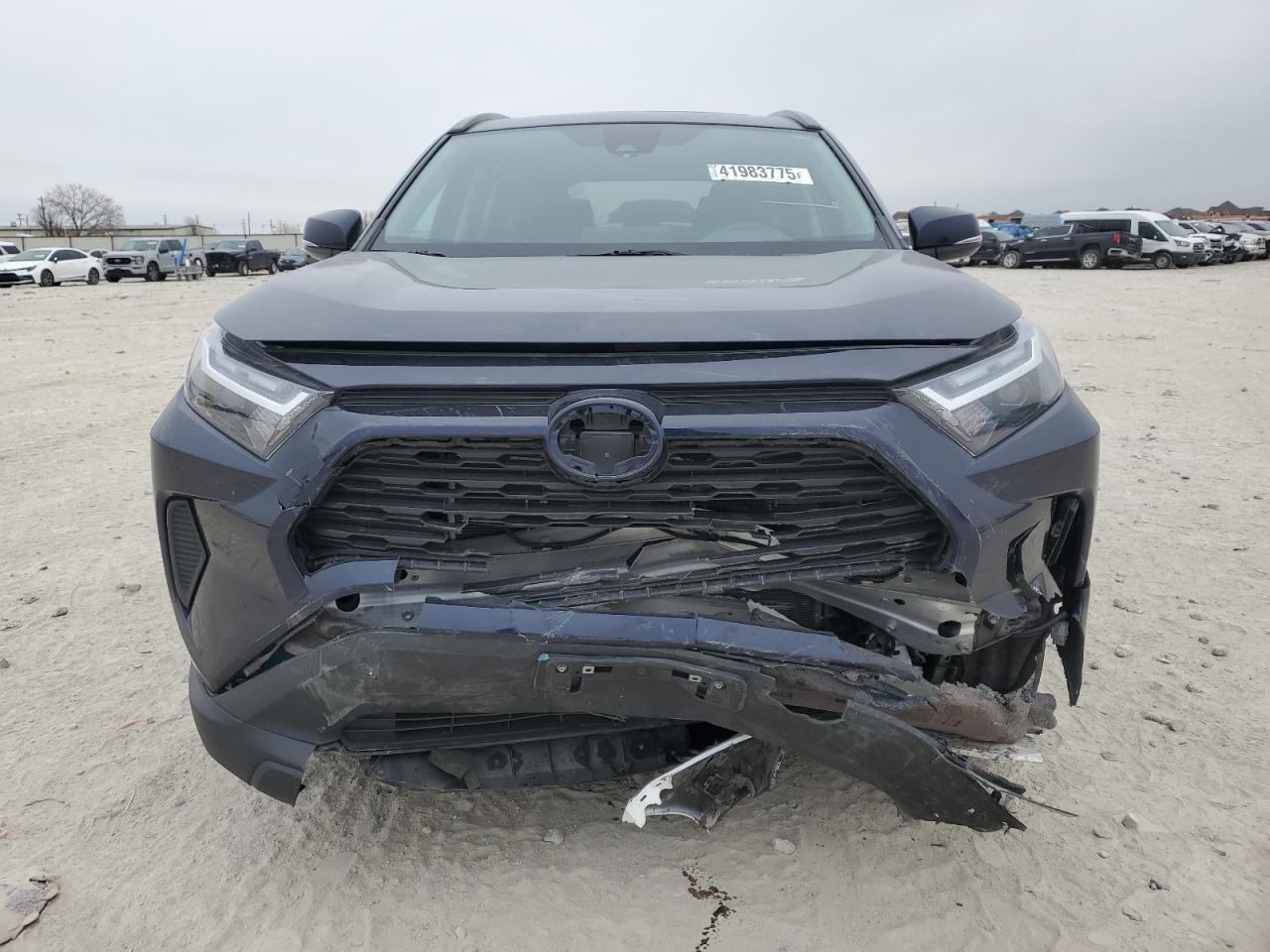 2023 TOYOTA RAV4 XLE VIN:2T3W1RFV5PW272127