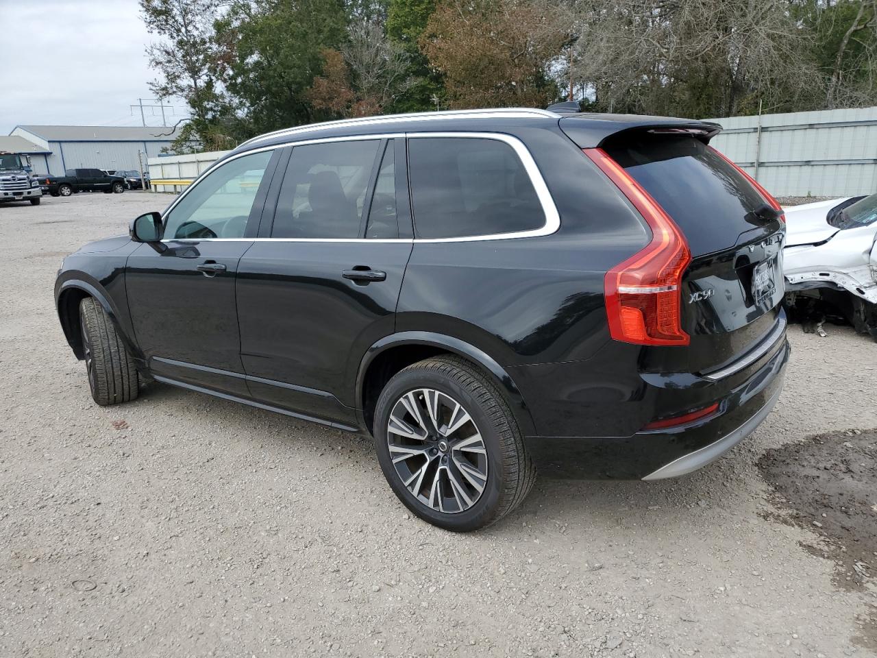 2022 VOLVO XC90 T5 MOMENTUM VIN:YV4102CK3N1805700