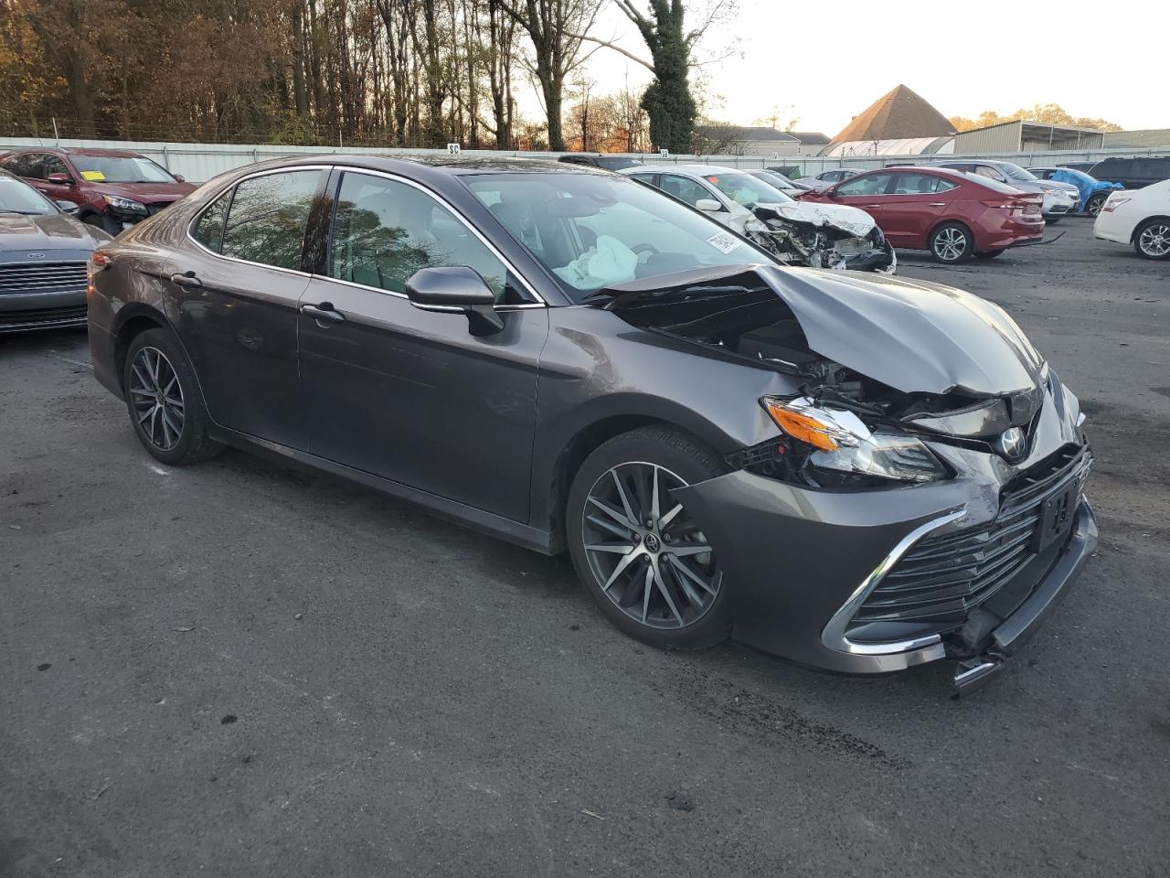 2022 TOYOTA CAMRY XLE VIN:4T1F11BKXNU063629