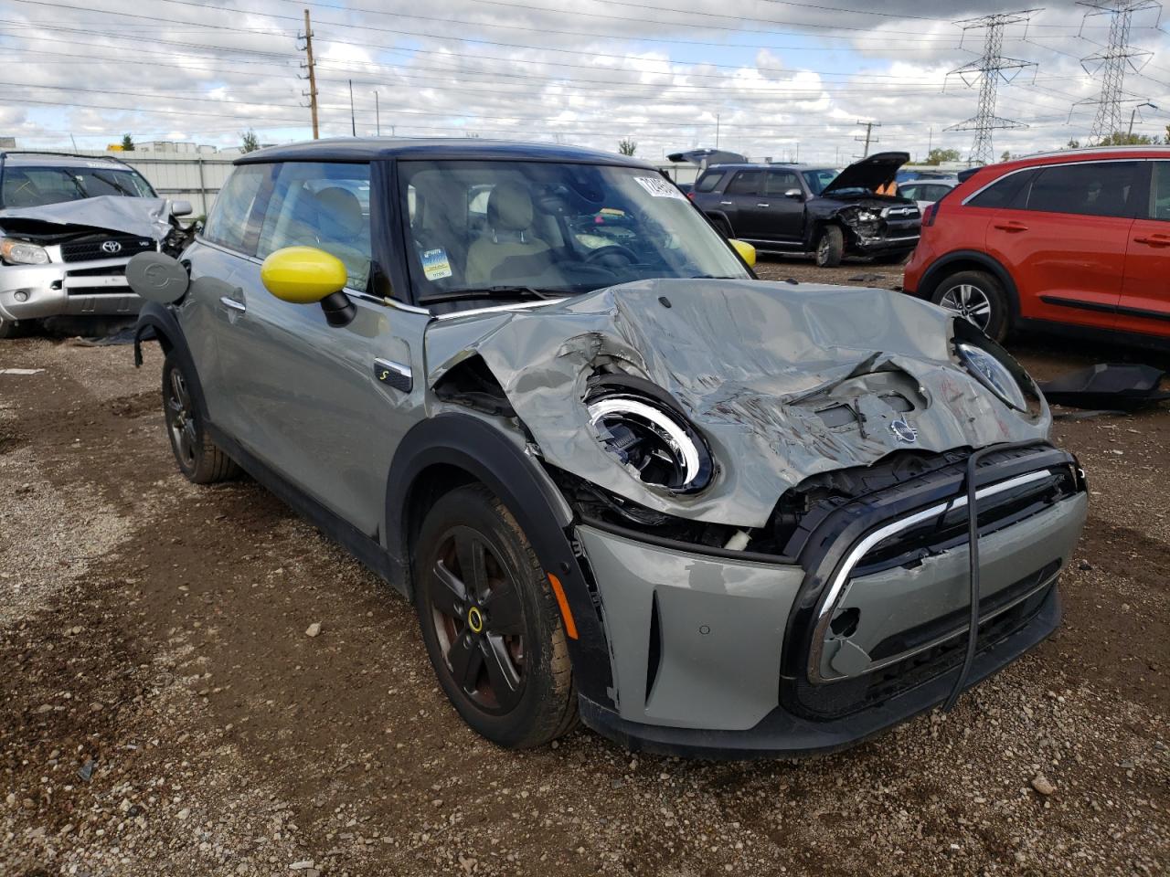 2022 MINI COOPER SE VIN:WMW13DJ03N2R37712