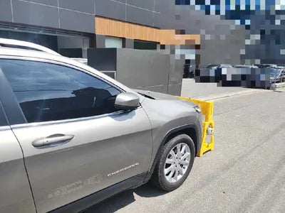 2017 Jeep Cherokee VIN: