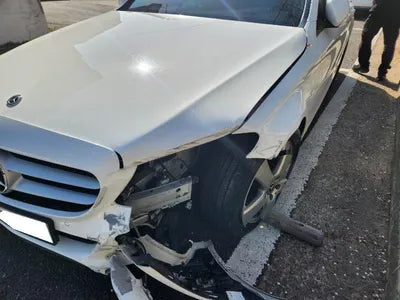 2017 Mercedes-Benz C 200 WDDWF3HB6HR301370 VIN:WDDWF3HB6HR301370