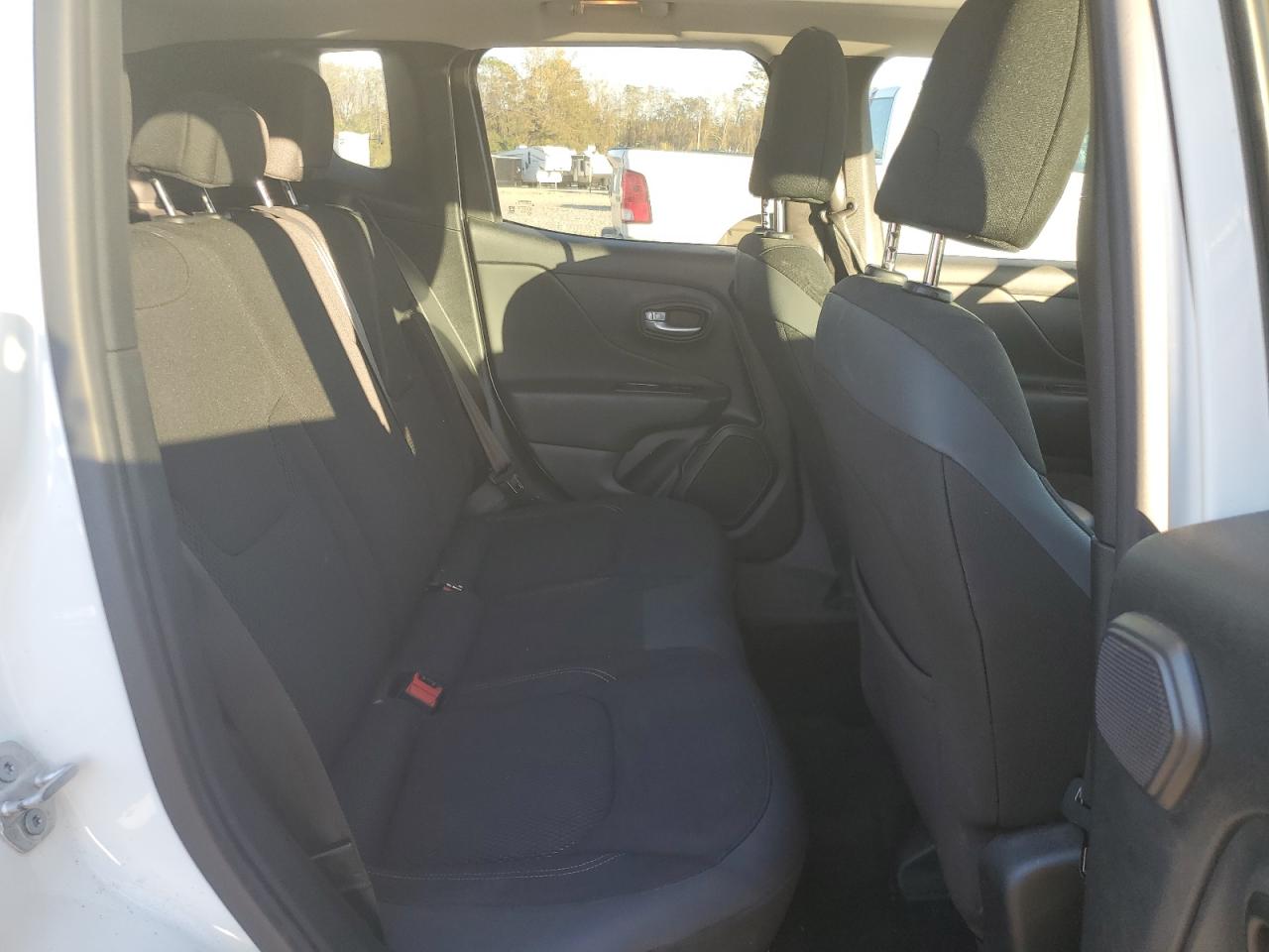 2023 JEEP RENEGADE LATITUDE VIN:ZACNJDB13PPP59677
