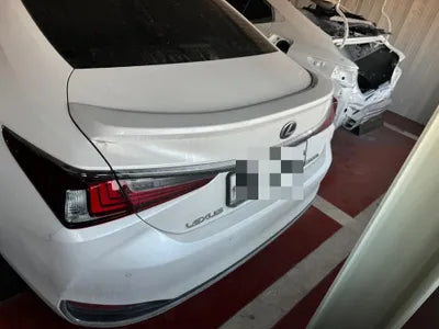 2020 Lexus ES 300 VIN: