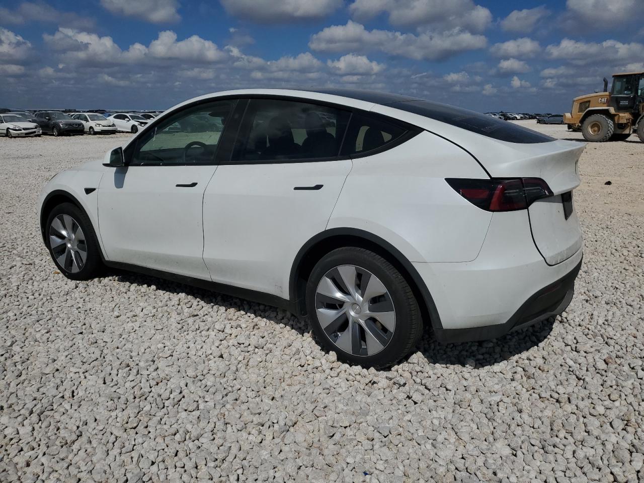 2023 TESLA MODEL Y VIN:7SAYGDEE1PA189036