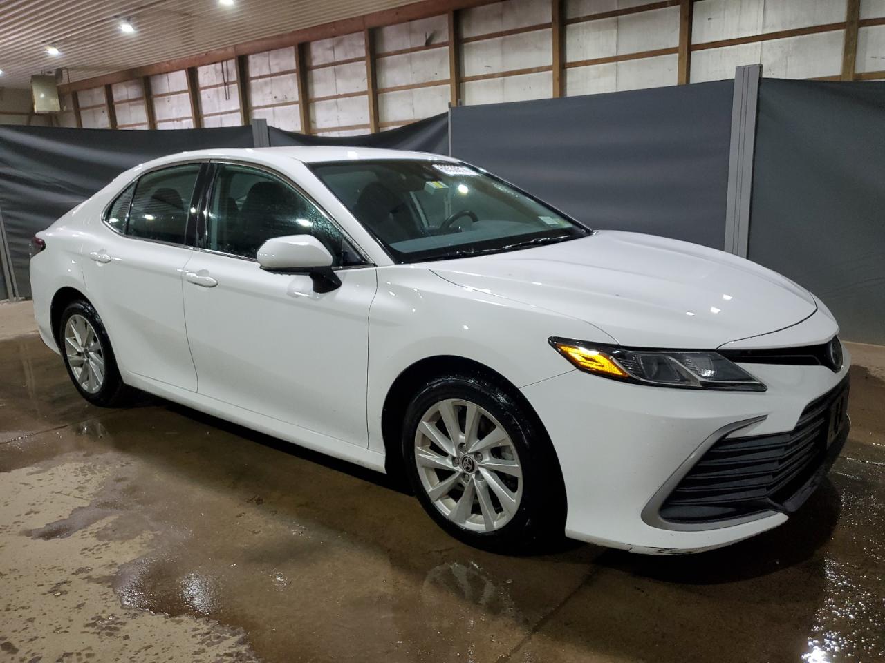 2022 TOYOTA CAMRY LE VIN:4T1C11AK5NU059704
