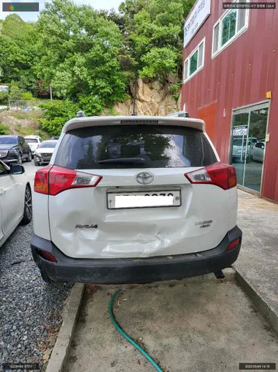 2015 Toyota RAV4 JTMDFREVXFD144407 VIN:JTMDFREVXFD144407