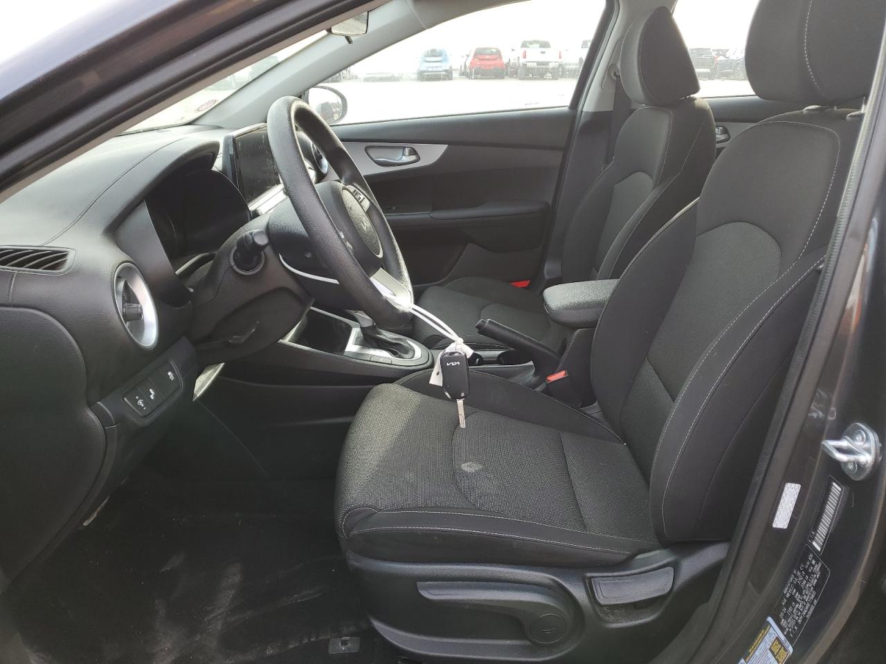 2024 KIA FORTE LX VIN:3KPF24AD4RE779405