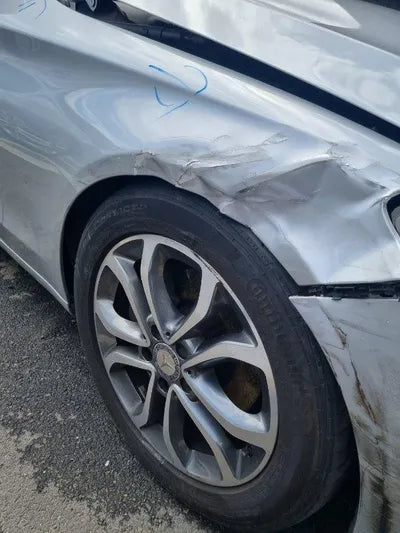 2015 Mercedes-Benz C 200 WDDWF4CB3GF217505 VIN:WDDWF4CB3GF217505