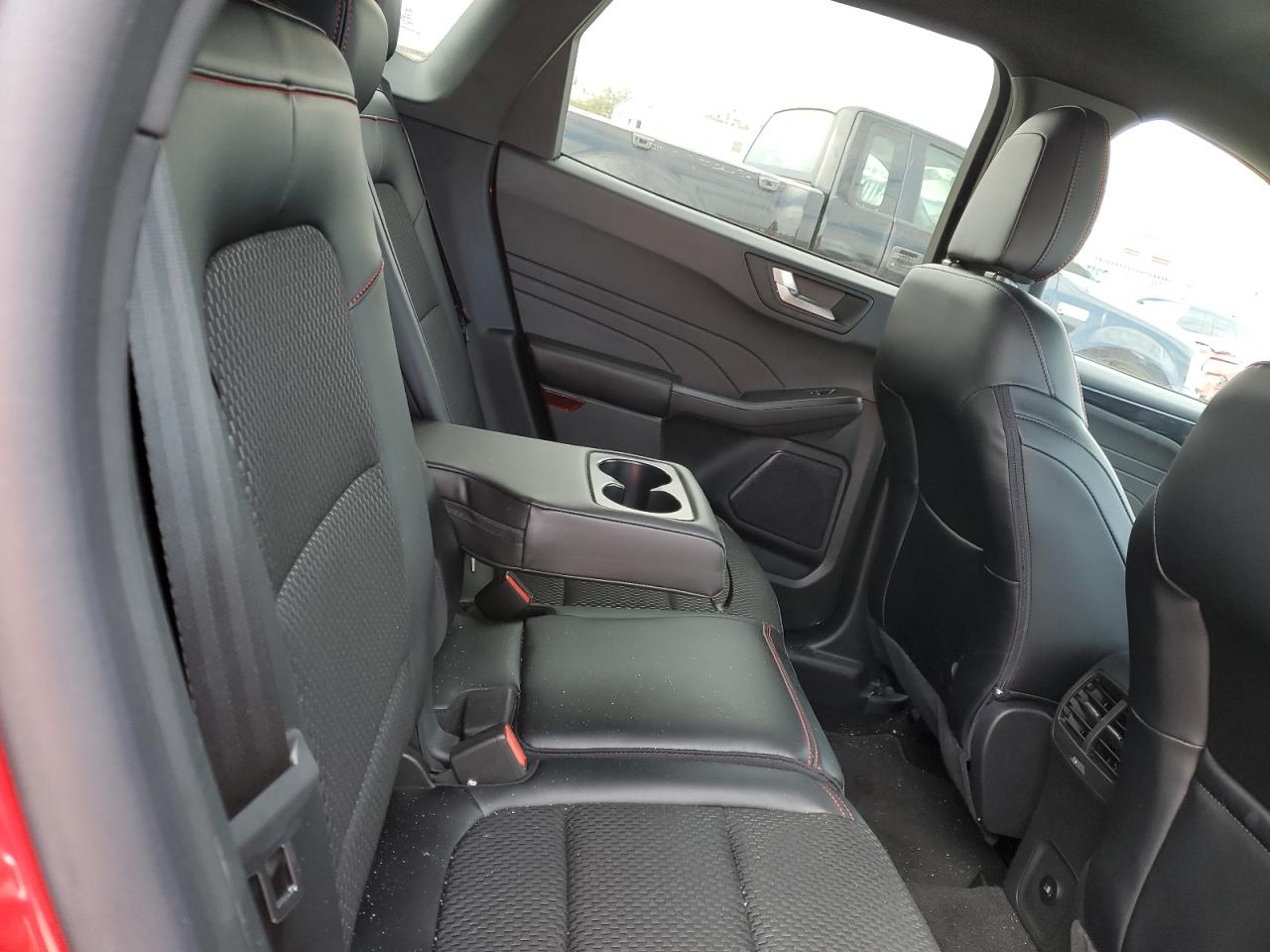 2024 FORD ESCAPE ST LINE VIN:1FMCU9MN1RUB28633