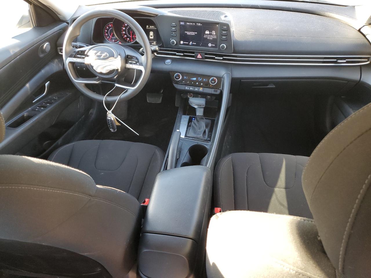 2023 HYUNDAI ELANTRA SEL VIN:5NPLM4AG8PH112031