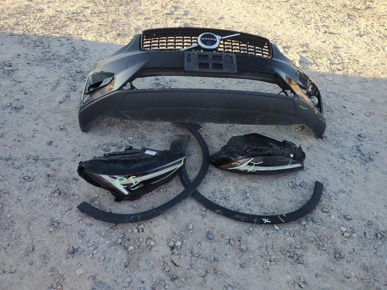 2023 VOLVO XC40 ULTIMATE VIN:YV4L12UX8P2964743