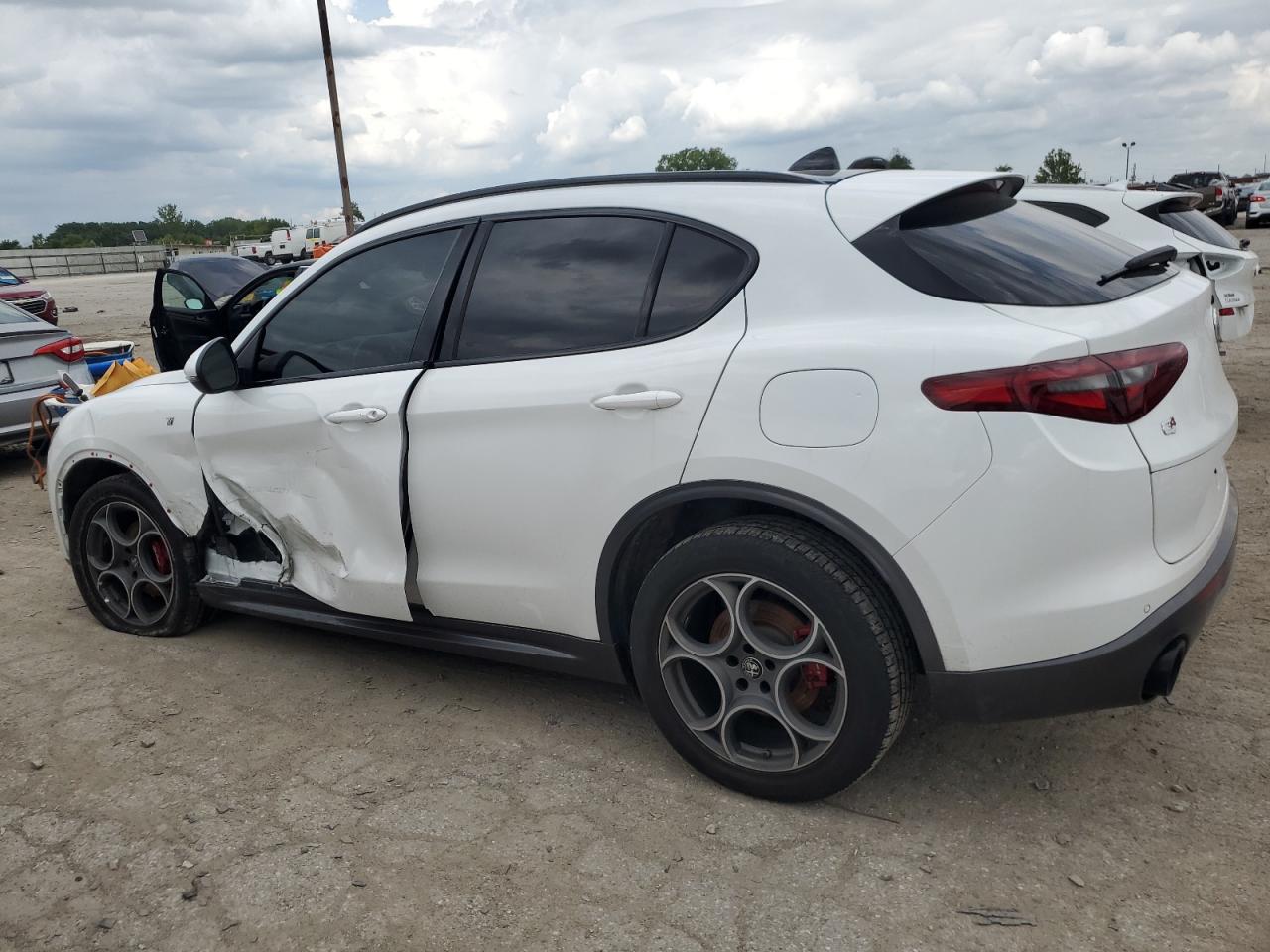 2022 ALFA ROMEO STELVIO TI VIN:ZASPAKBNXN7D38334