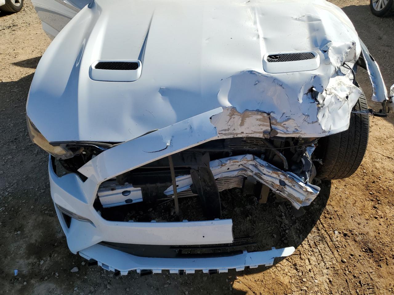 2022 FORD MUSTANG  VIN:1FATP8UH0N5105404