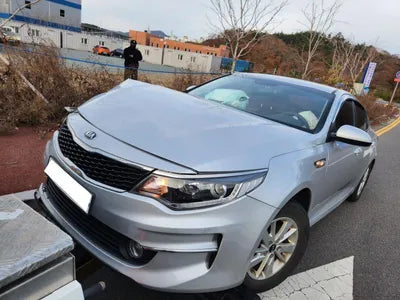 2018 Kia K5 KNAGU416BJA228009 VIN:KNAGU416BJA228009