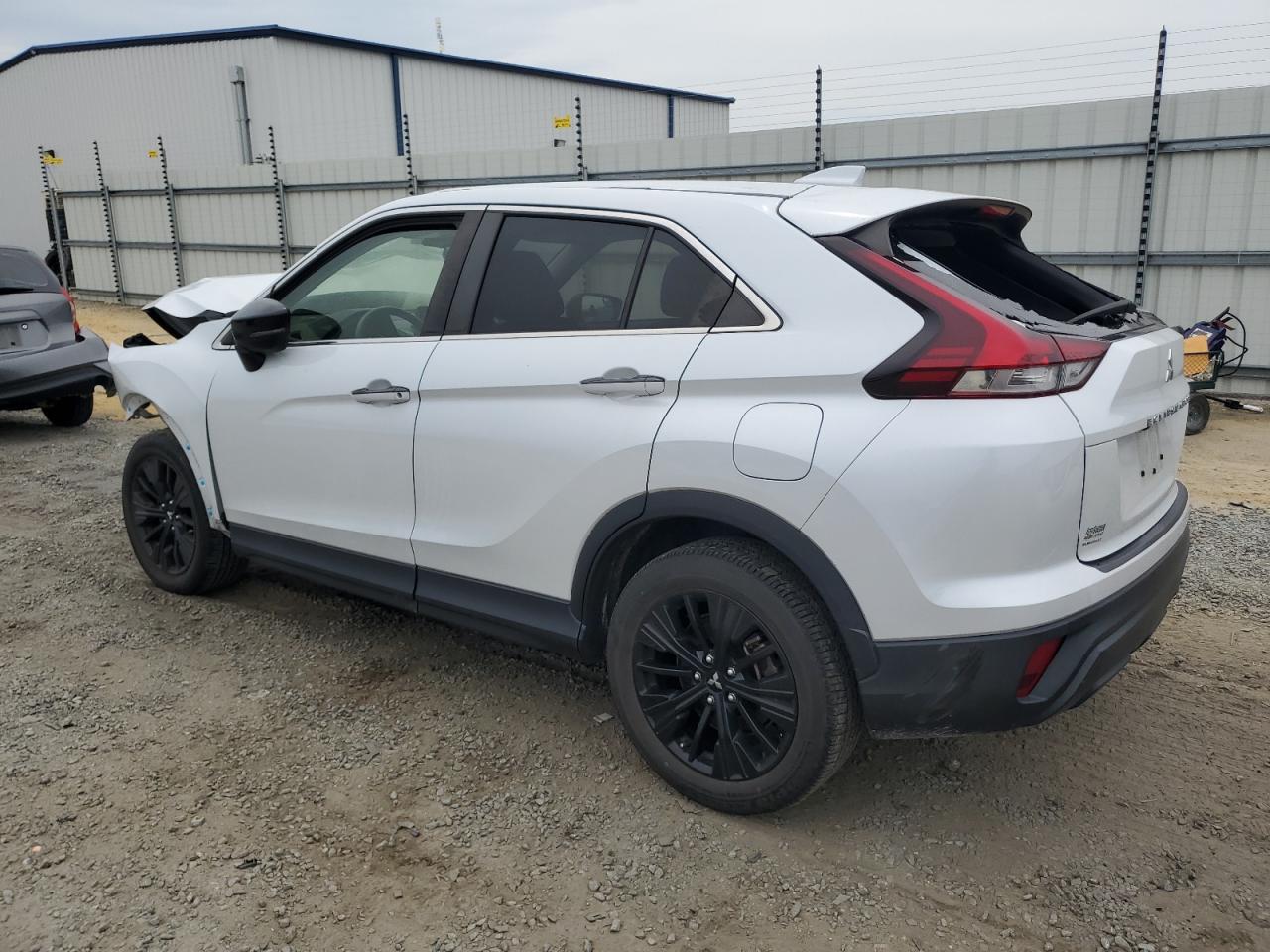 2022 MITSUBISHI ECLIPSE CROSS LE VIN:JA4ASVAA1NZ013596