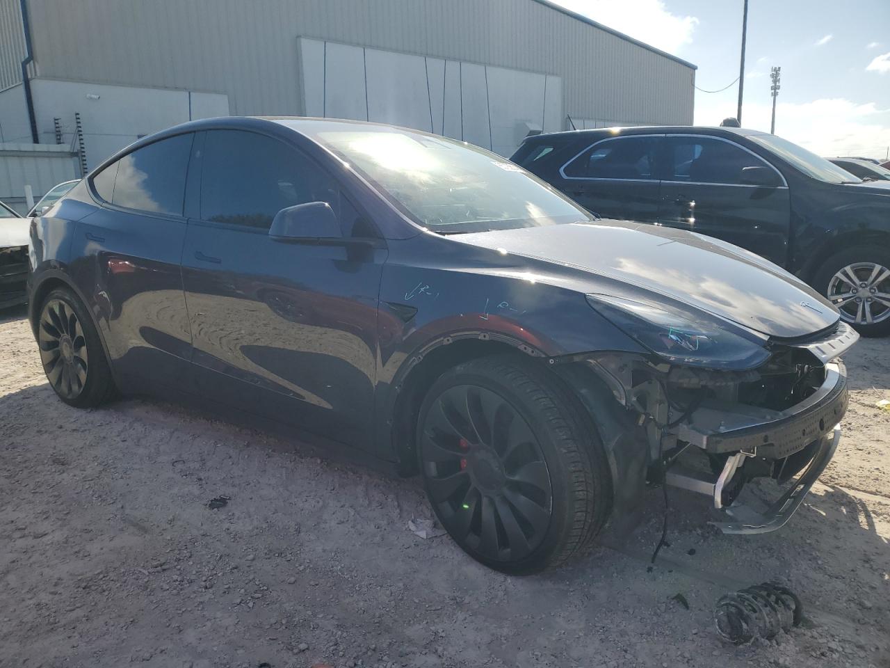 2023 TESLA MODEL Y  VIN:7SAYGDEF3PF906709