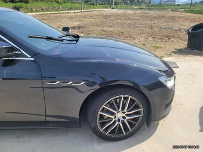 2017 Maserati Ghibli VIN: