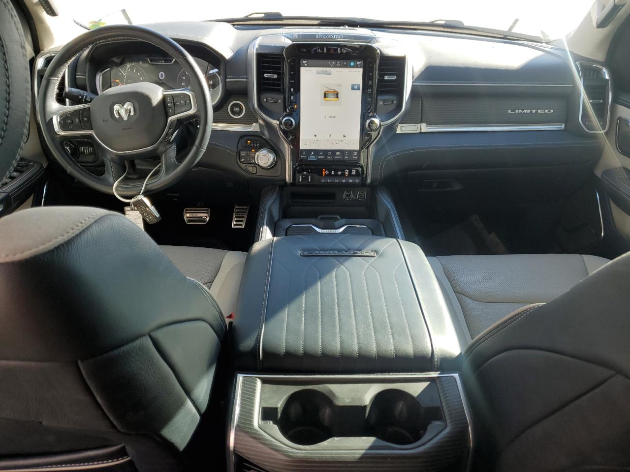 2023 RAM 1500 LIMITED VIN:1C6SRFHT1PN636186