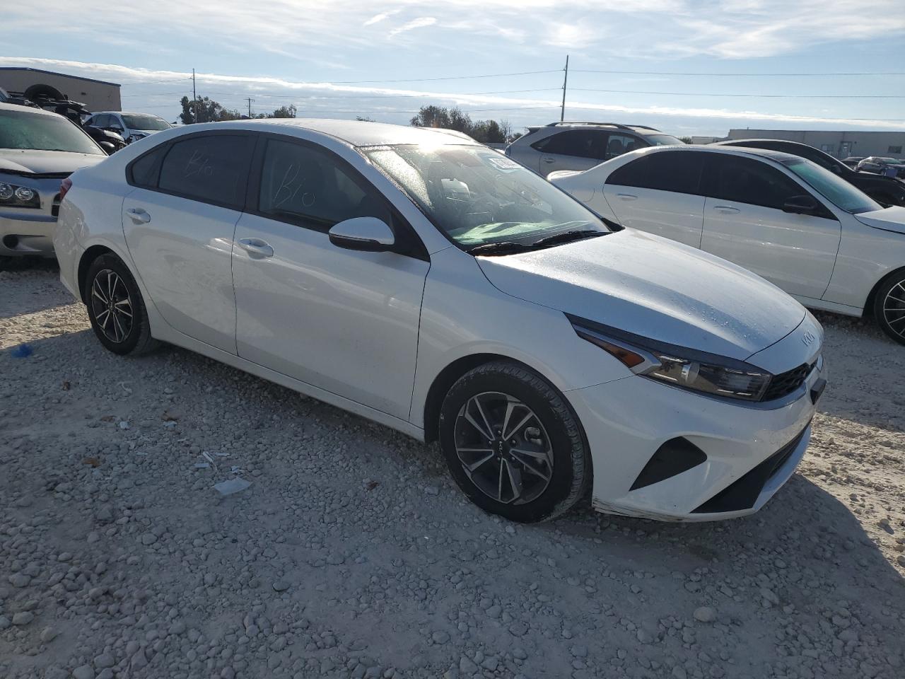 2023 KIA FORTE LX VIN:3KPF24ADXPE650999