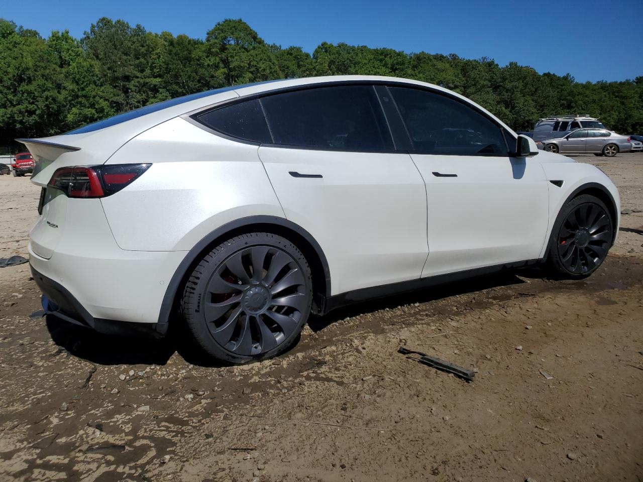 2022 TESLA MODEL Y  VIN:7SAYGDEF0NF380195