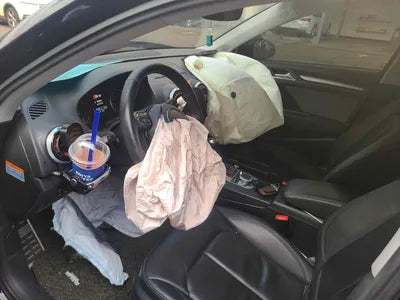 2016 Audi A3 WAUZZZ8V6G1015170 VIN:WAUZZZ8V6G1015170